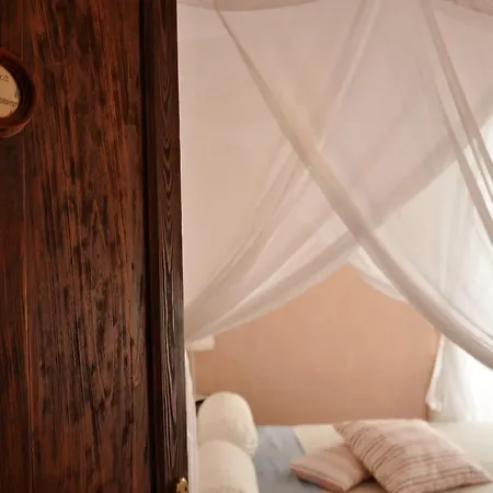 Il Leccio Farm stay *