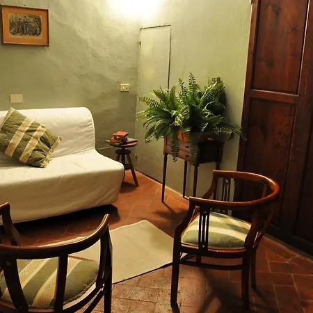 Il Leccio Farm stay *